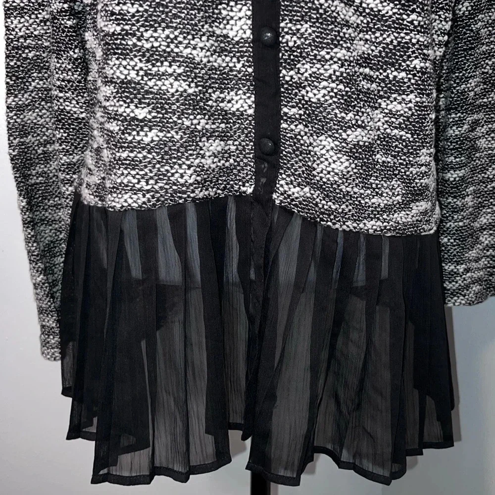 Alfani,L black white gray,long sleeve tunic sheer pleated hem, faux button back‎